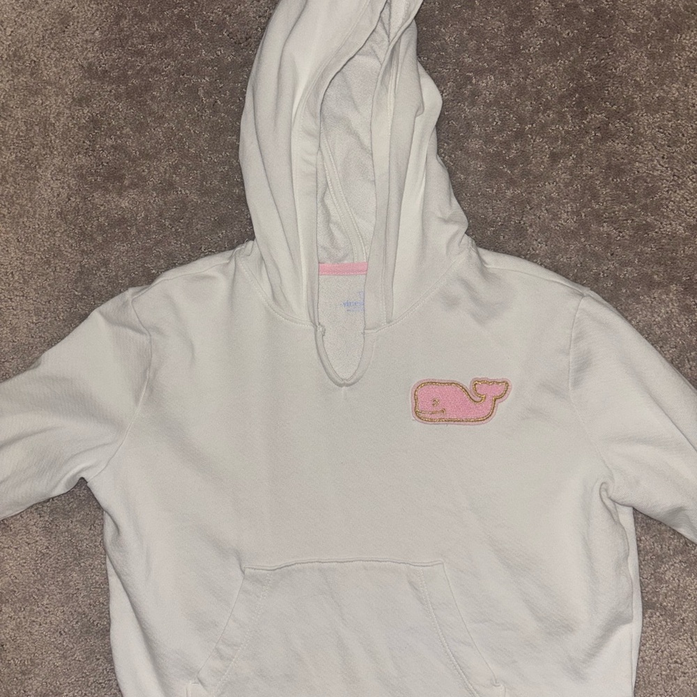 NWOT Girls Vineyard Vines Kids Cream Hoodie with Pink Whale Patch. Size Small